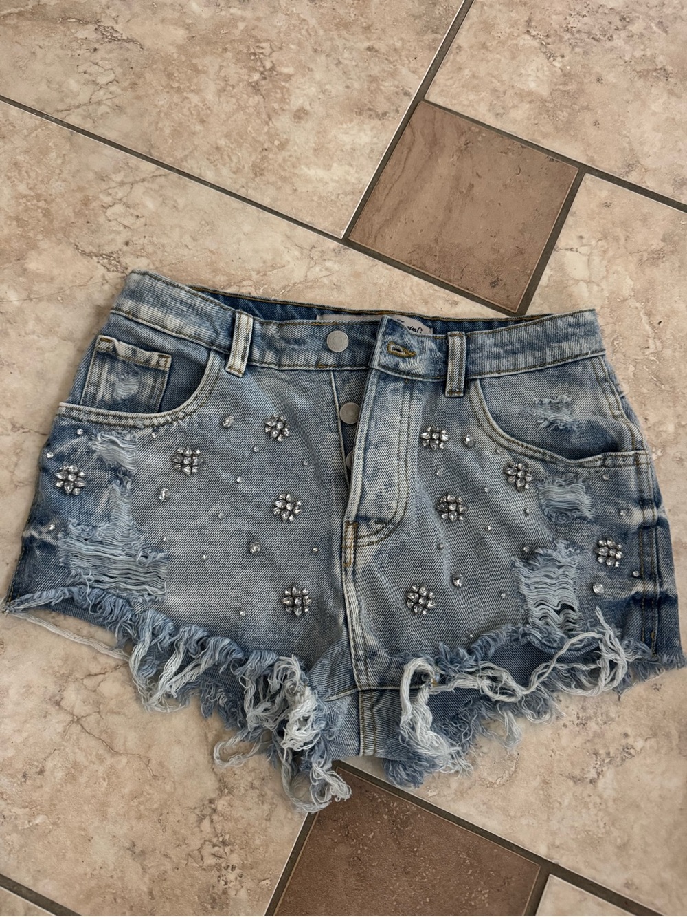 Denim&Co Light Wash Distressed Embellished Jean Shorts
